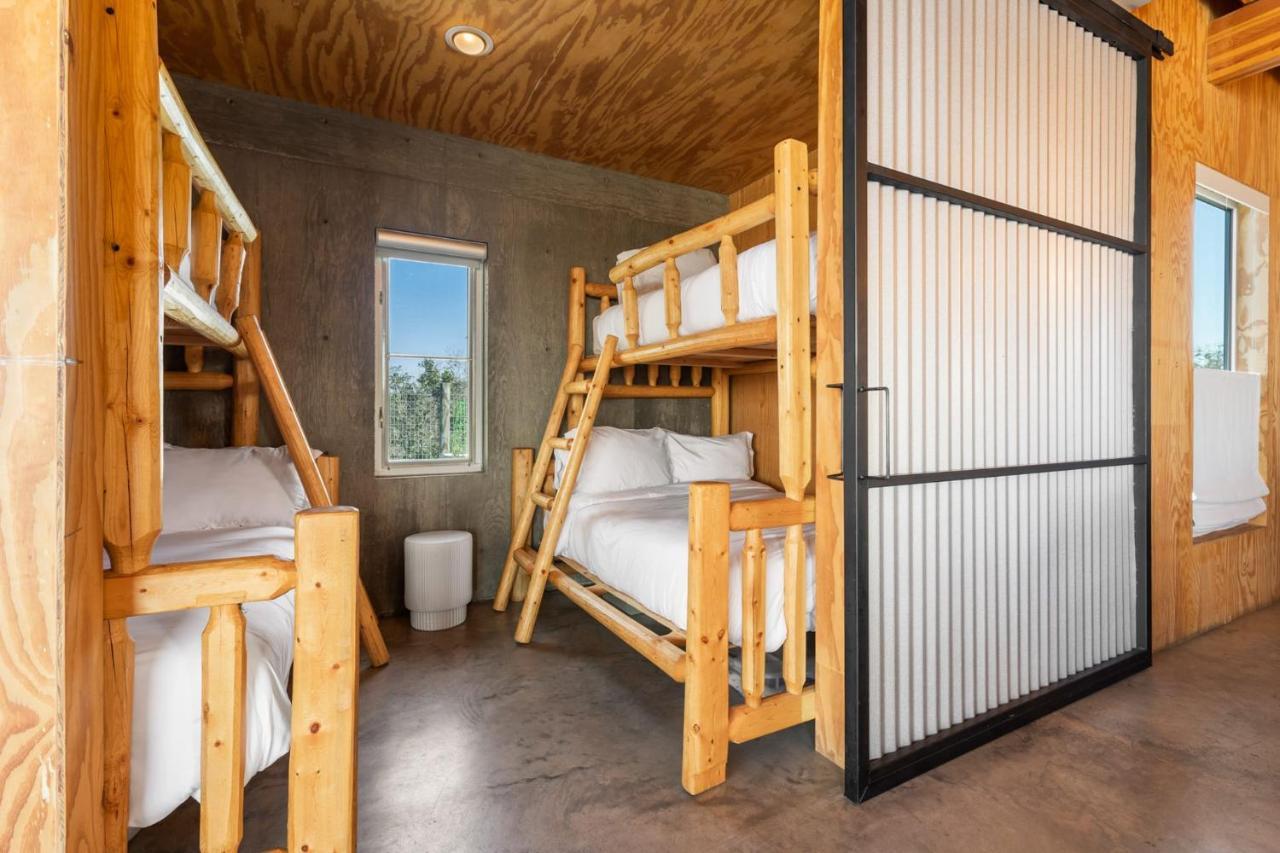 Lazo House - Riverfront With Overlooking Llano River Exterior photo