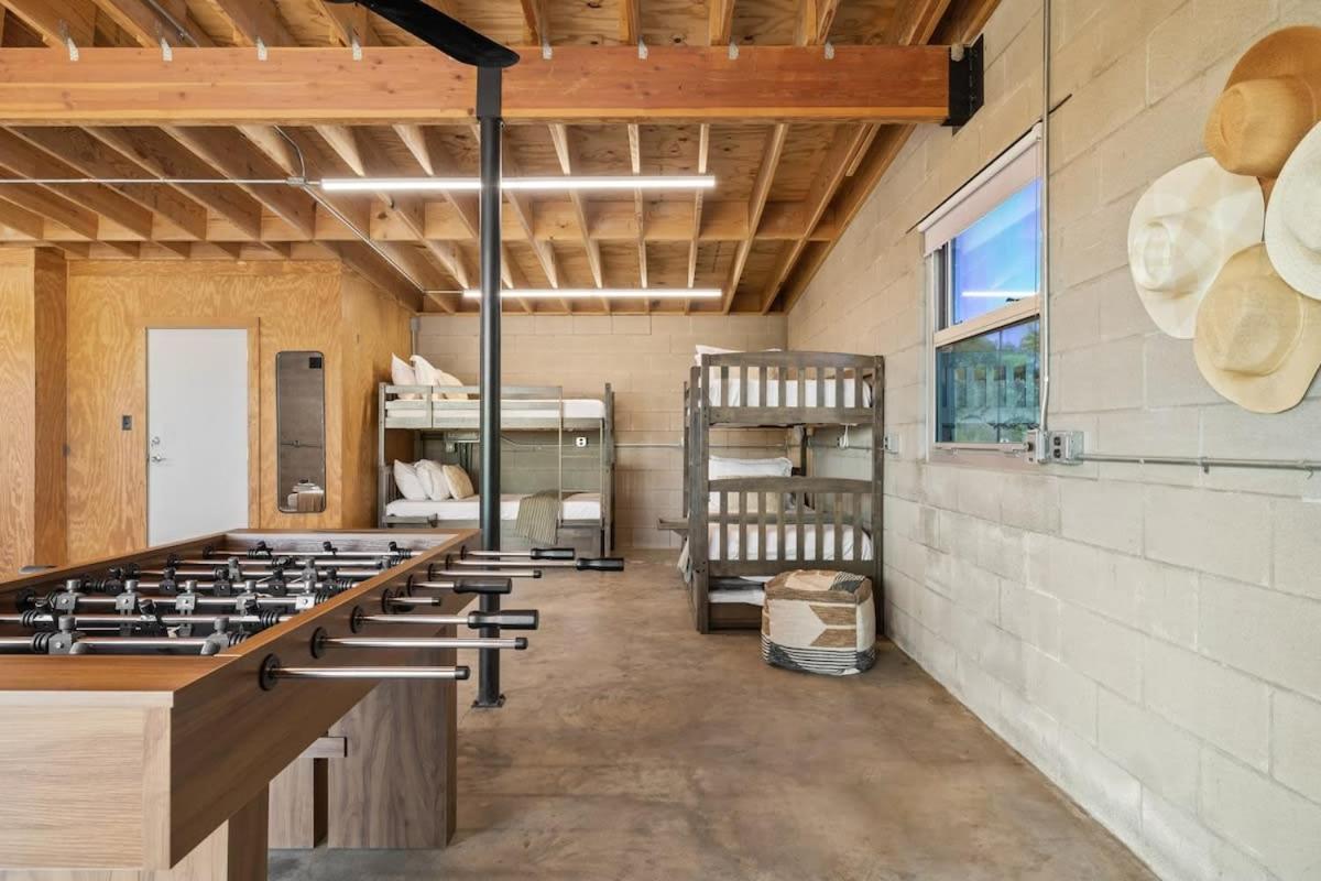 Lazo House - Riverfront With Overlooking Llano River Exterior photo